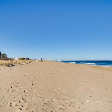 Beachfront Old Orchard Beach Condo With Balcony Luaran gambar