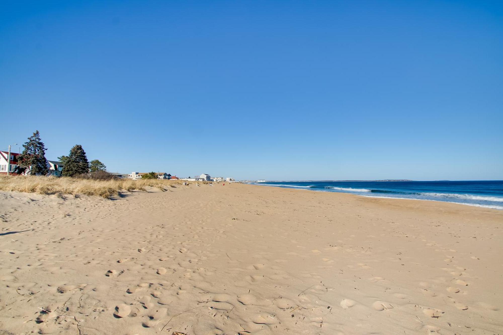 Beachfront Old Orchard Beach Condo With Balcony Luaran gambar