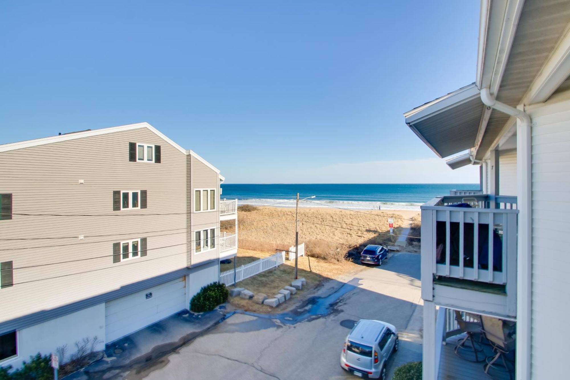 Beachfront Old Orchard Beach Condo With Balcony Luaran gambar